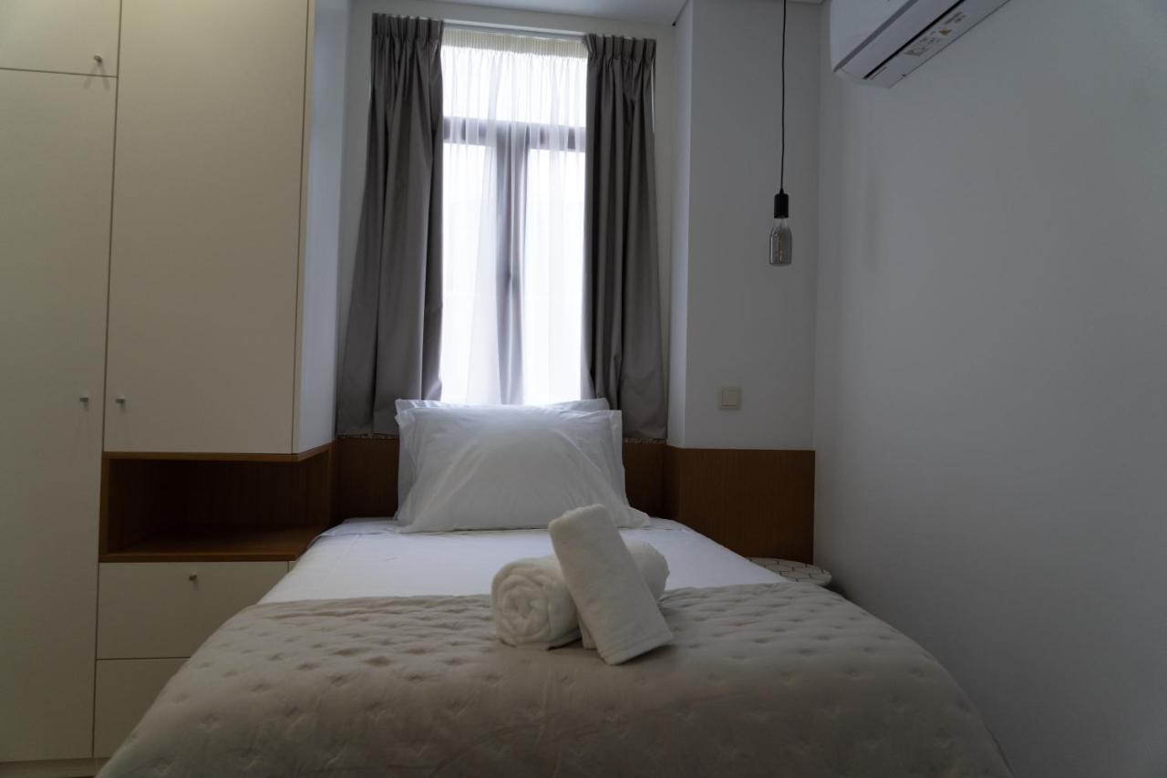 Alma Invicta Almada Apartment Porto Exterior foto